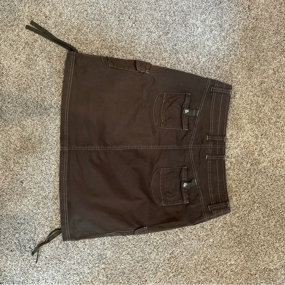 Kuhl Katerina Casual Travel Skirt. Cotton and spandex. Cargo. Outdoor. Hiking. 8 - Picture 5 of 13